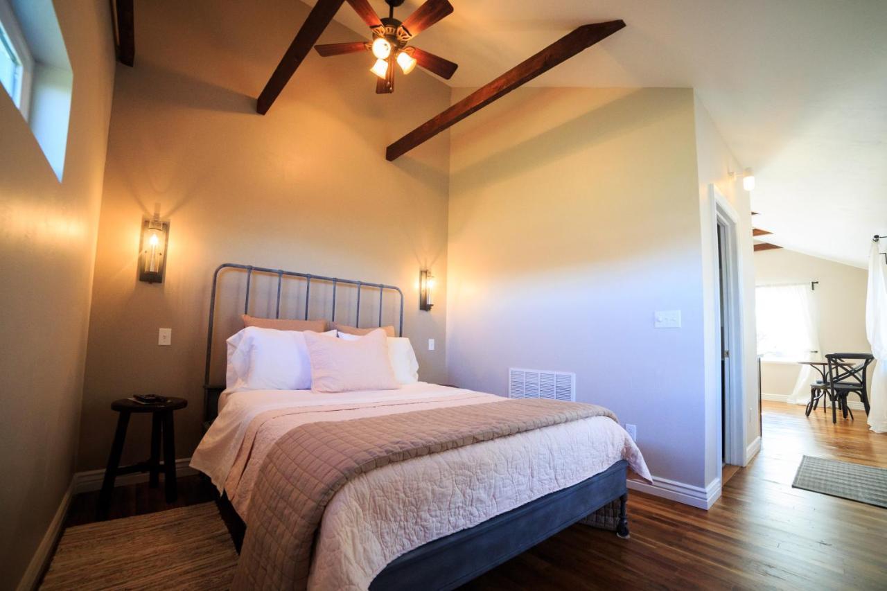 Hillside Colorado Cottages 외부 사진